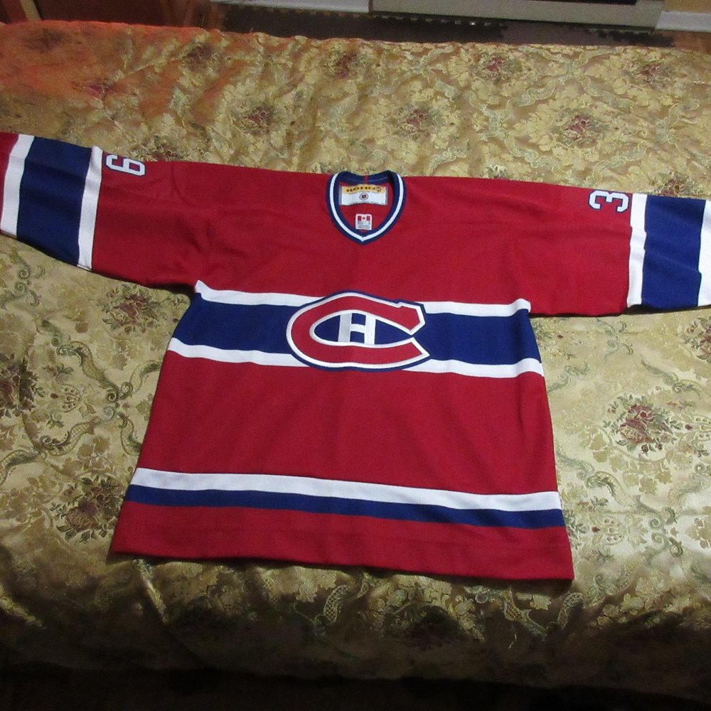 Montreal canadiens hockey jersey